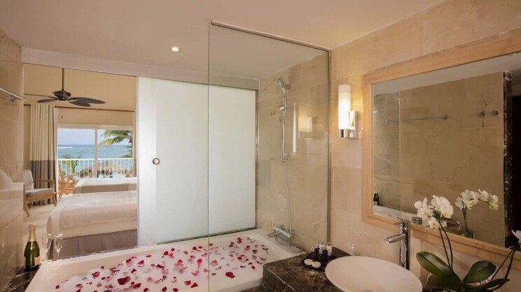 Grand Palladium Palace Resort Spa & Casino